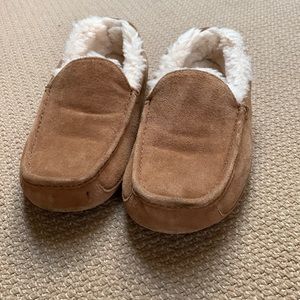 MENS UGG SLIPPERS